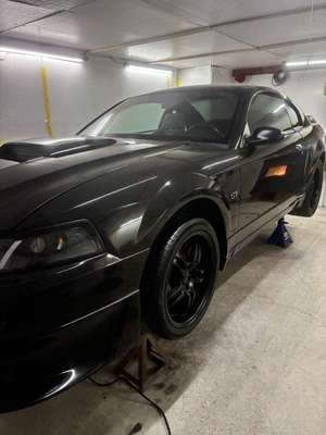 2001 Ford Mustang GT