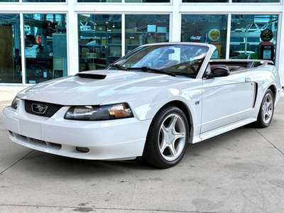 2001 Ford Mustang GT Deluxe 2dr Convertible