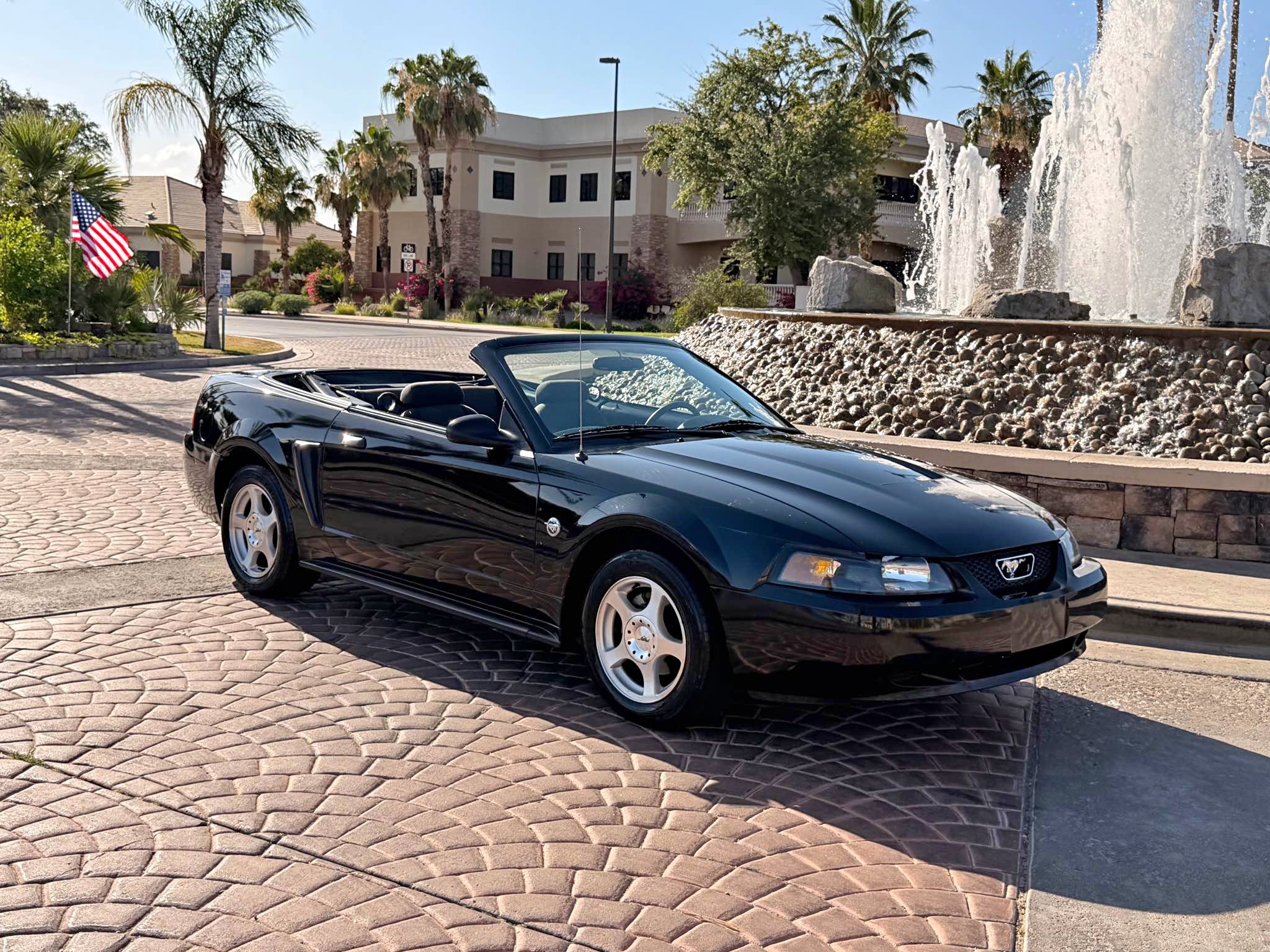 2004 Ford Mustang - Premium Convertible 2D