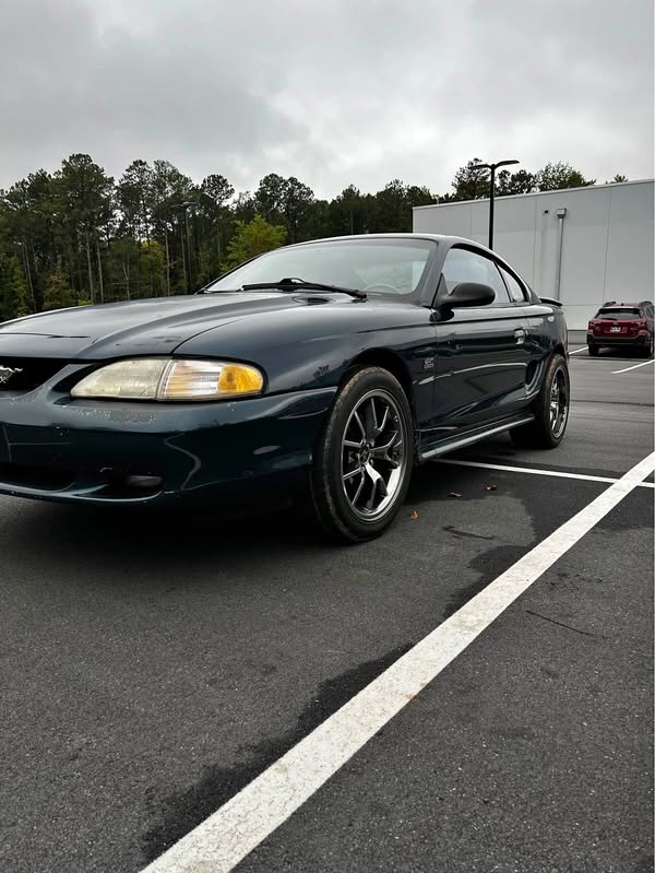 1995 Ford Mustang - GT 5.0L