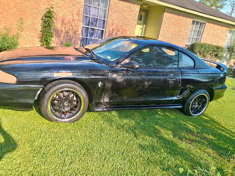 1996 Ford Mustang Coupe 2D