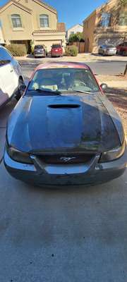 2000 Ford Mustang