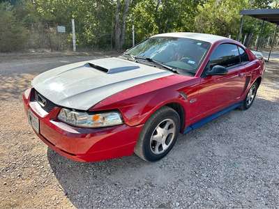 2004 Ford Mustang - V6 Coupe 2D