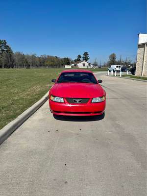 2004 Ford Mustang - Coupe 2D