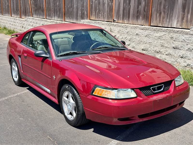 2003 Ford Mustang - Coupe 2D