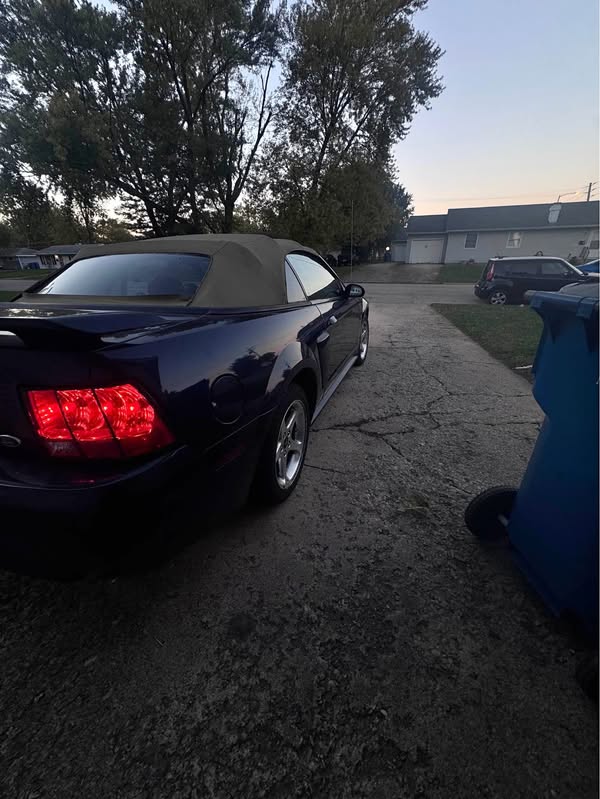 2003 Ford Mustang - Gt