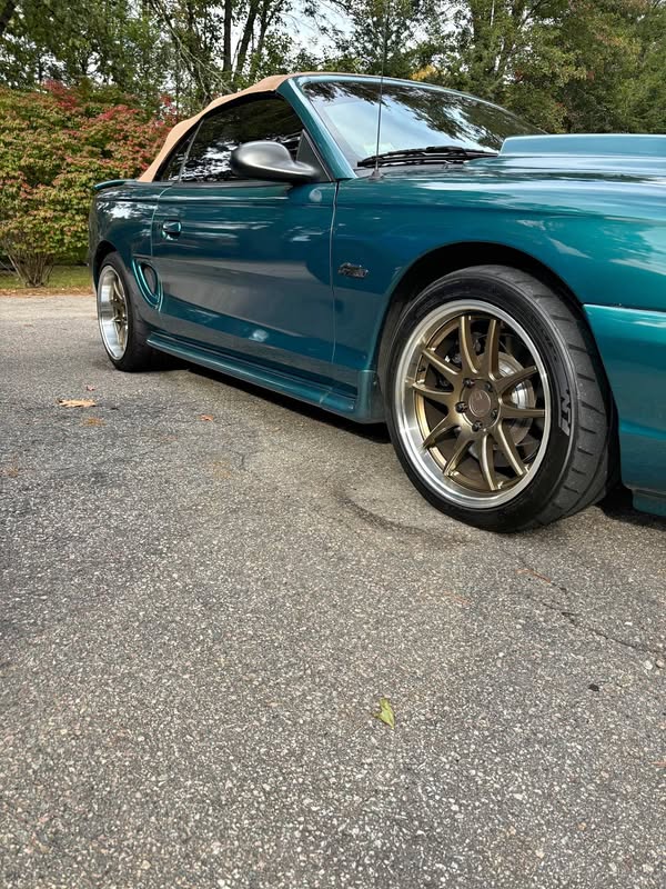 1998 Ford Mustang - Convertible 2D
