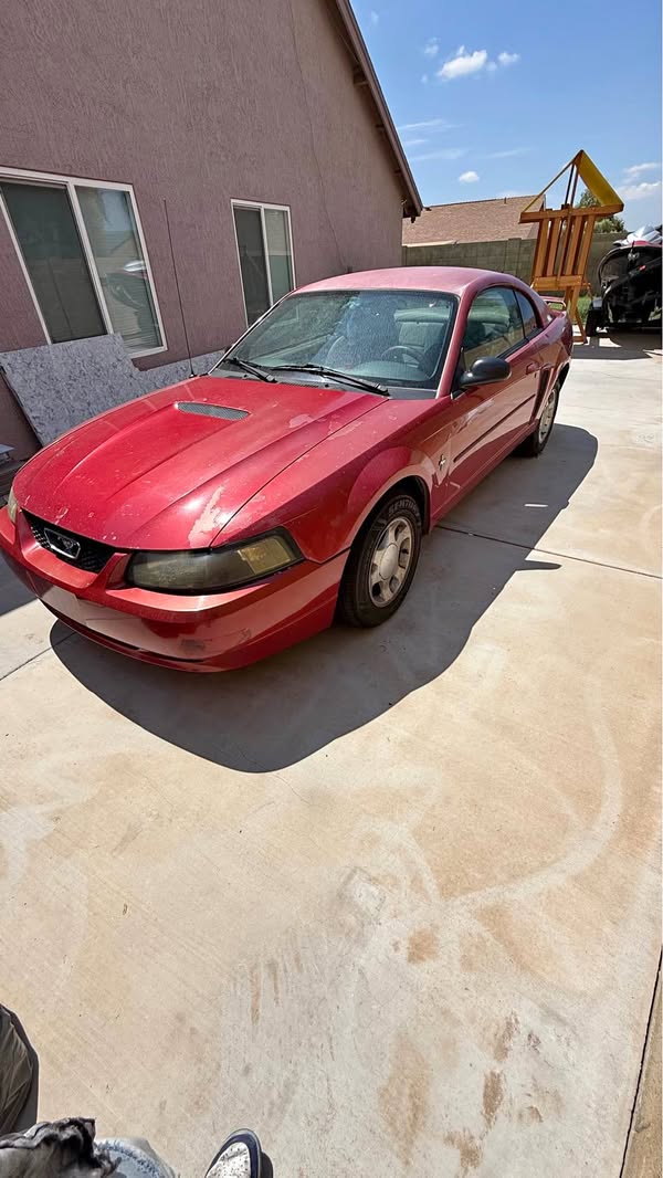 2001 Ford Mustang