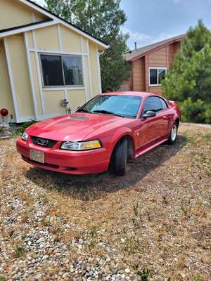 1999 Ford Mustang - V6 Premium Coupe 2D