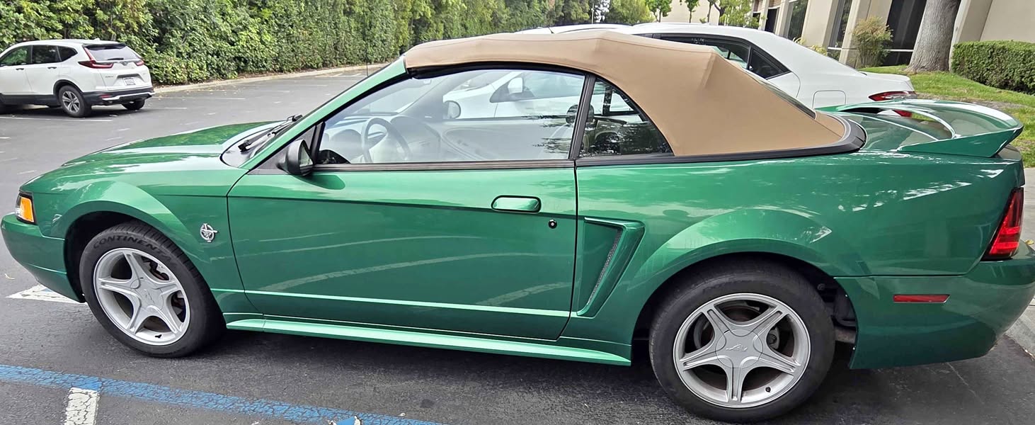 1999 Ford Mustang - GT Convertible 2D