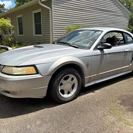 2000 Ford Ford Mustang V6 Auto 49k Miles Clean Title Runs Great AC Works Engine Stalls Hanover Park