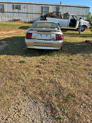 2004 Ford Mustang - V6 Coupe 2D