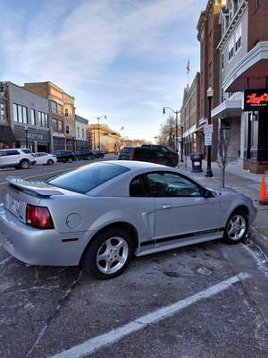 2002 Ford Mustang - Coupe 2D