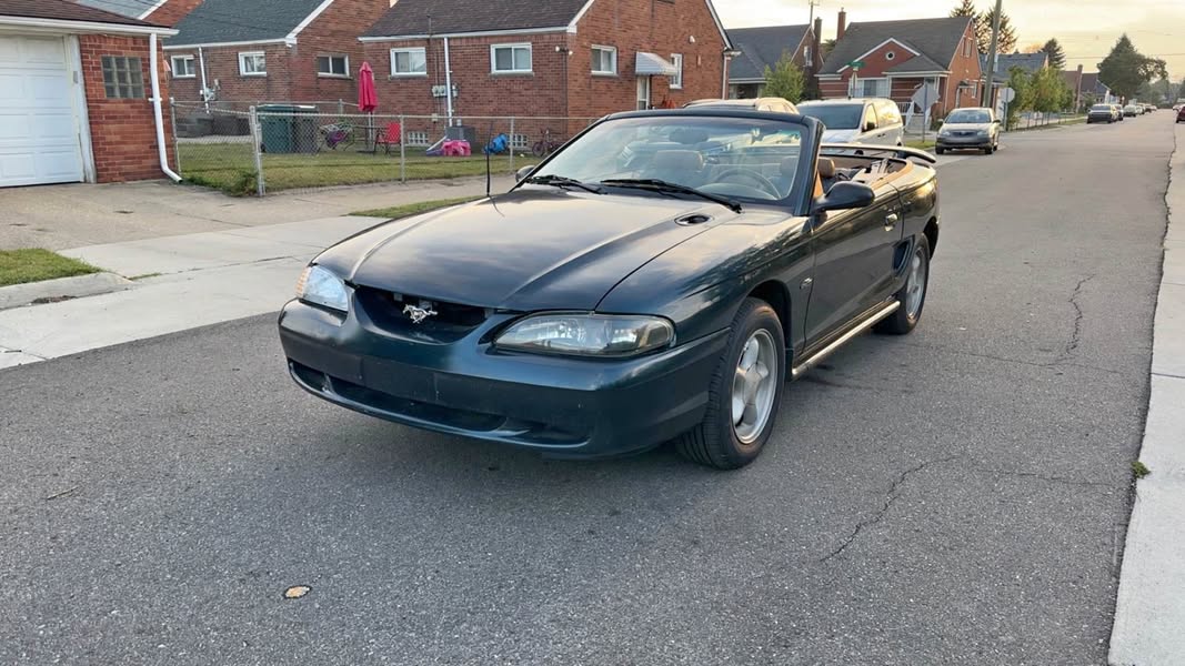 1997 Ford Mustang - GT