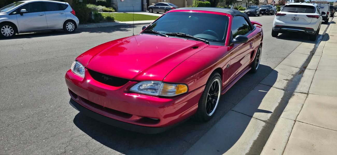 1994 Ford Mustang - GT Convertible 2D