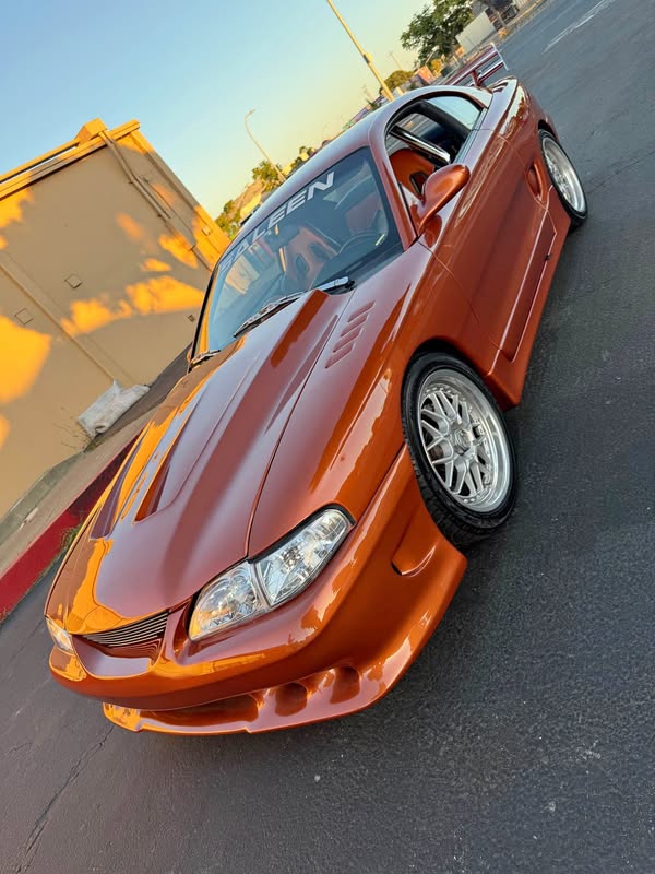 1996 Ford Mustang - Coupe 2D