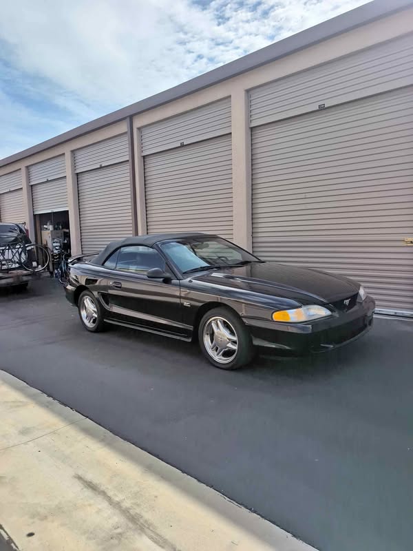1995 Ford Mustang - GT Convertible 2D