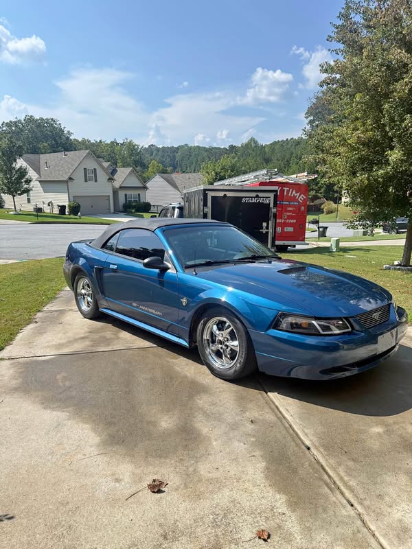 1999 Ford Mustang - Deluxe Convertible 2D
