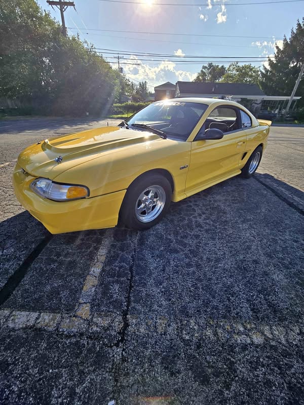 1995 Ford Mustang - GT Coupe 2D