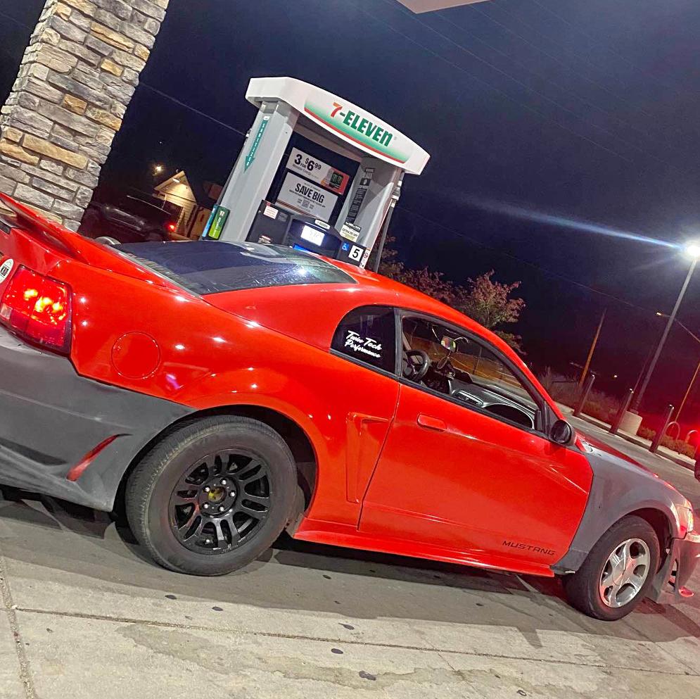 2000 Ford Mustang - Coupe 2D