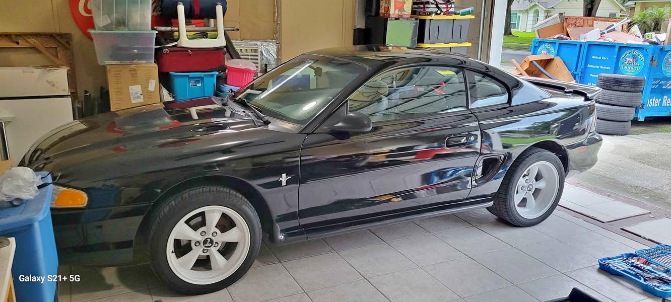 1998 Ford Mustang - V6 Coupe 2D
