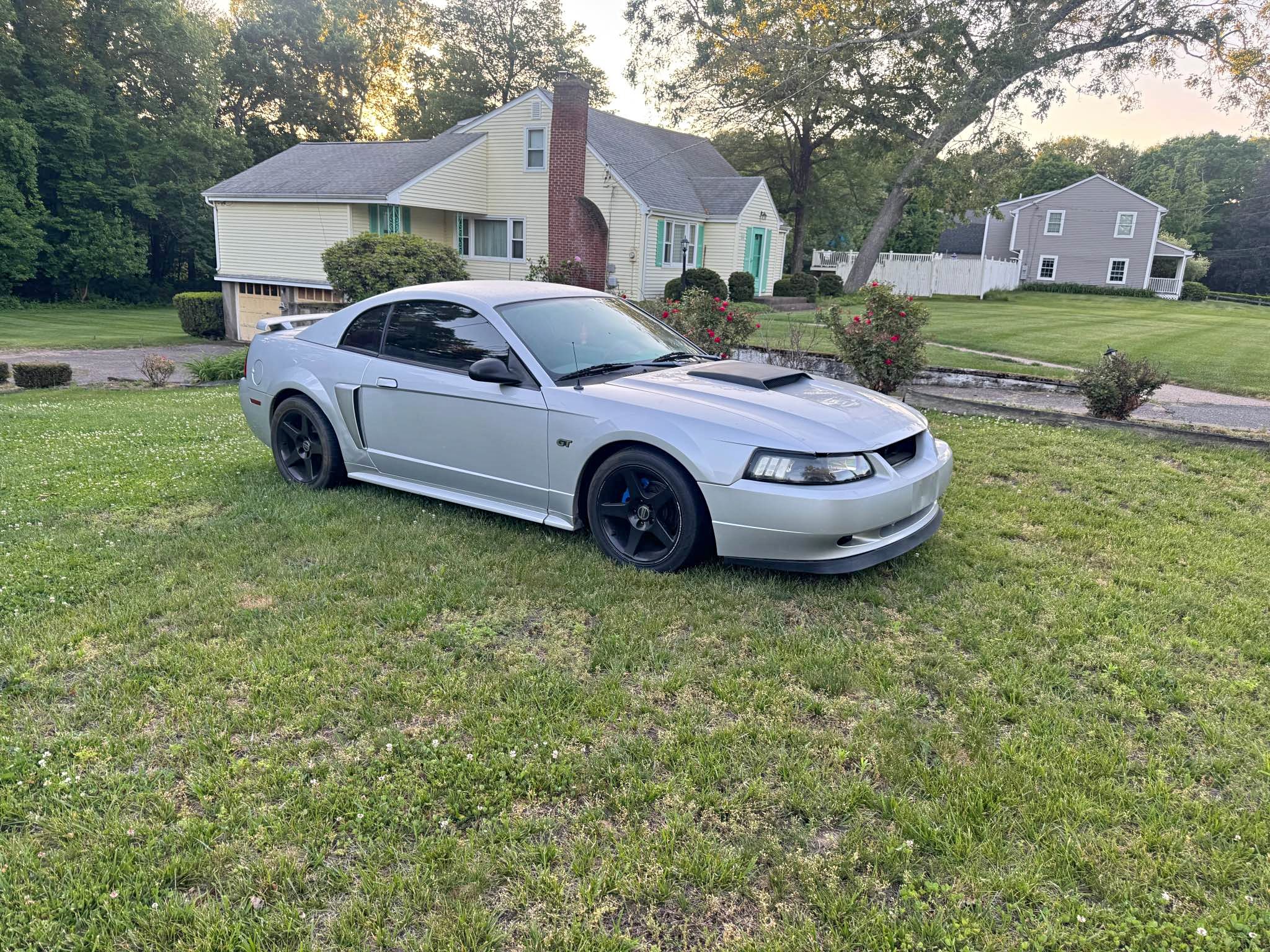 2002 Ford Mustang - GT