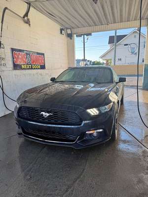 2000 Ford Mustang
