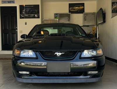 2004 Ford Mustang MACH I