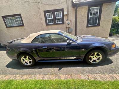 2003 Ford Mustang - Convertible 2D