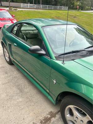 2000 Ford Mustang - V6