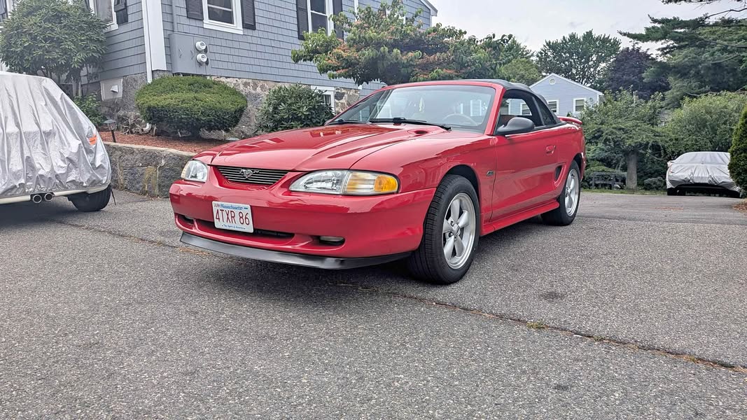 1998 Ford Mustang - GT Convertible 2D