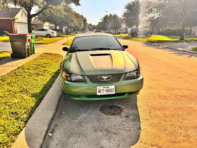2000 Ford Mustang