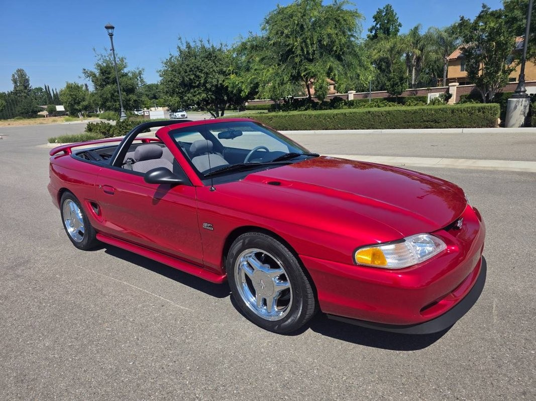 1994 Ford Mustang