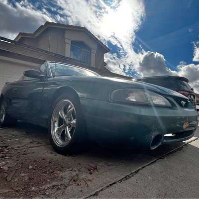 1997 Ford Mustang - Gt