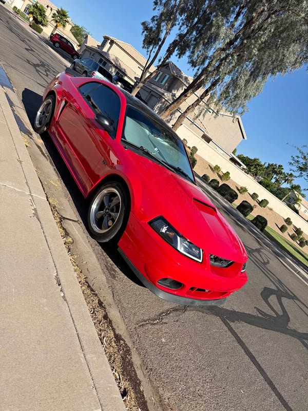 2002 Ford Mustang - GT