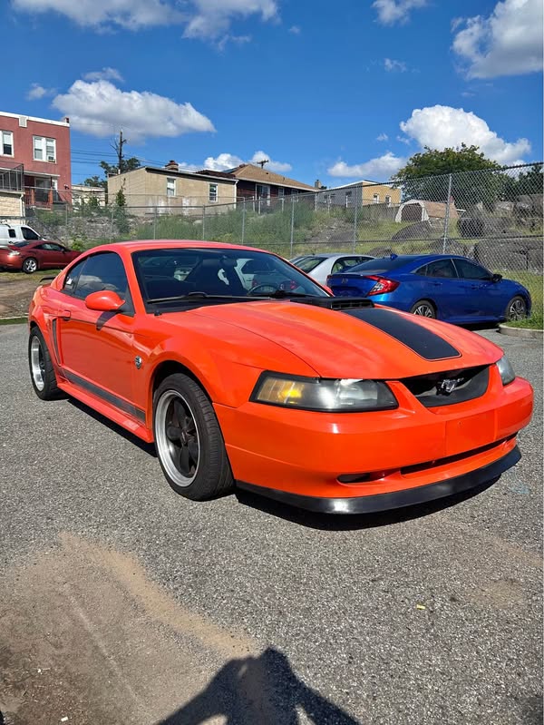 2004 Ford Mustang - Mach 1
