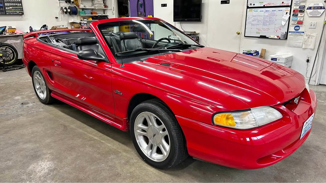1998 Ford Mustang - GT Convertible 2D