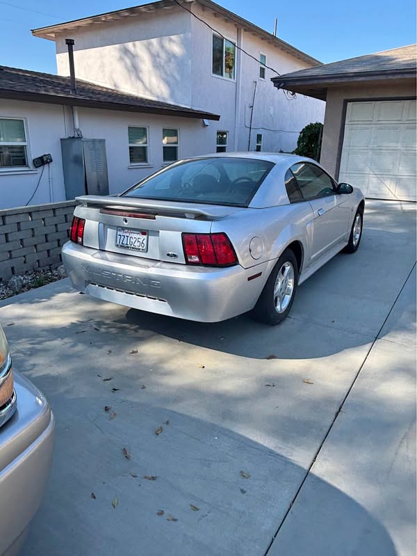 2003 Ford Mustang - Coupe 2D
