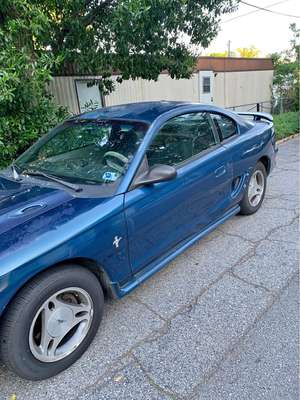 1998 Ford Mustang - V6 Coupe 2D