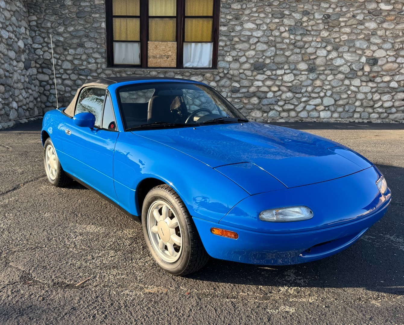 1990 Mazda MX-5 Miata