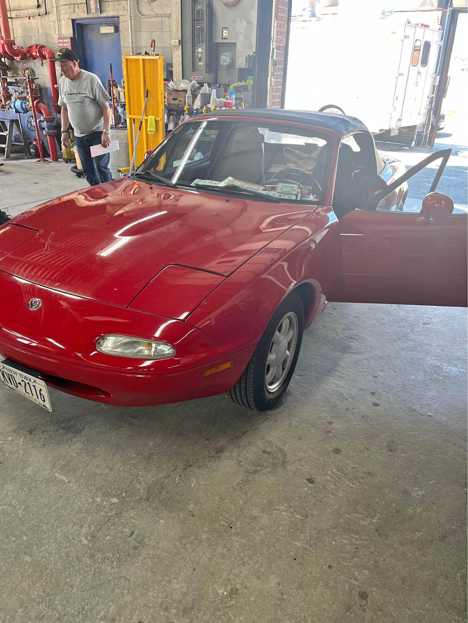 1992 Mazda MAZDA MX-5 Miata RF - Base NA