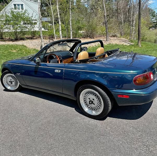 1994 Mazda mx-5 miata m-edition