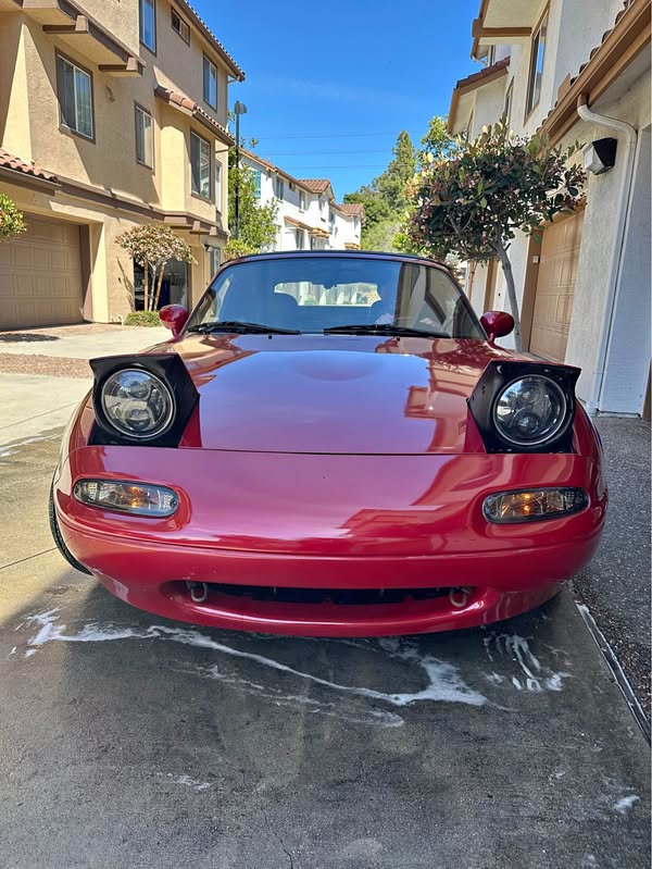 1995 Mazda MAZDA MX-5 Miata RF - Club Convertible 2D