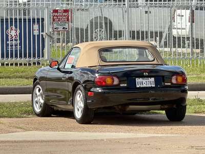 1999 Mazda MAZDA MX-5 Miata RF - 100th Anniversary Special Edition Convertible 2D