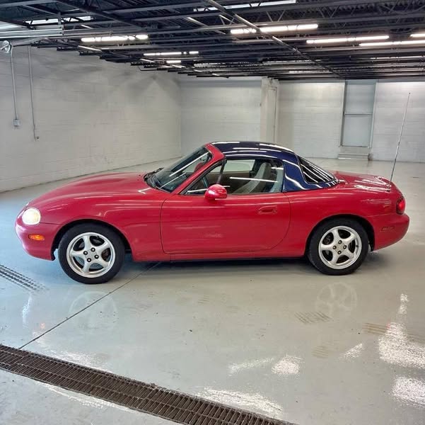 1999 Mazda MX-5 Miata