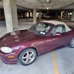 2002 Mazda MAZDA MX-5 Miata RF - Normal