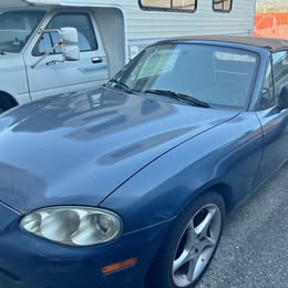 2000 Mazda MAZDA MX-5 Miata RF - Club Convertible 2D
