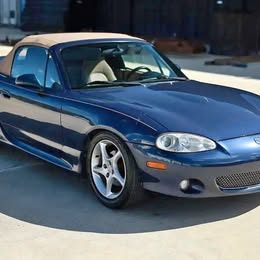 2002 Mazda mx-5 miata 2dr convertible