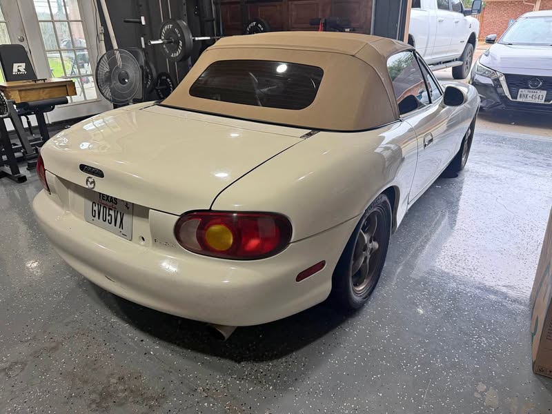 1999 Mazda MAZDA MX-5 Miata RF