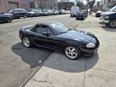 2003 Mazda MAZDA MX-5 Miata RF - Grand Touring Convertible 2D